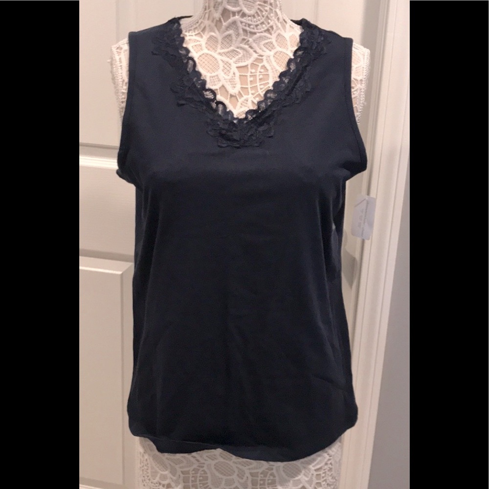 Brand new Christopher & banks Women’s Top